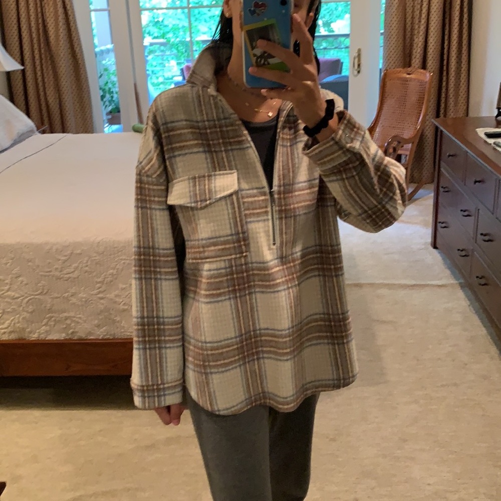 William B NWOT plaid jacket / top